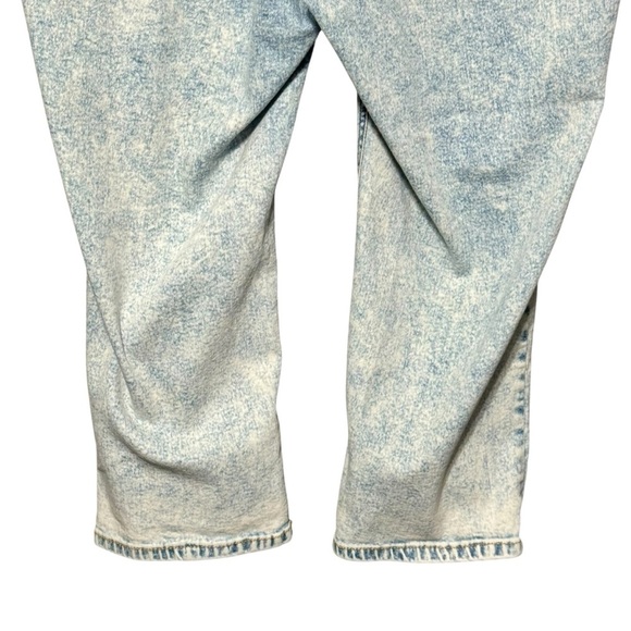 Lane Bryant High Rise Girlfriend Straight Crop Light Acid Washed Denim Jeans 16 - Picture 6 of 9